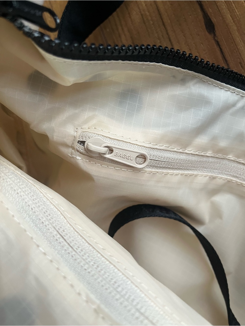 BAGGU Polka Dot Crossbody Bag in Black and Cream - Picture 8 of 9
